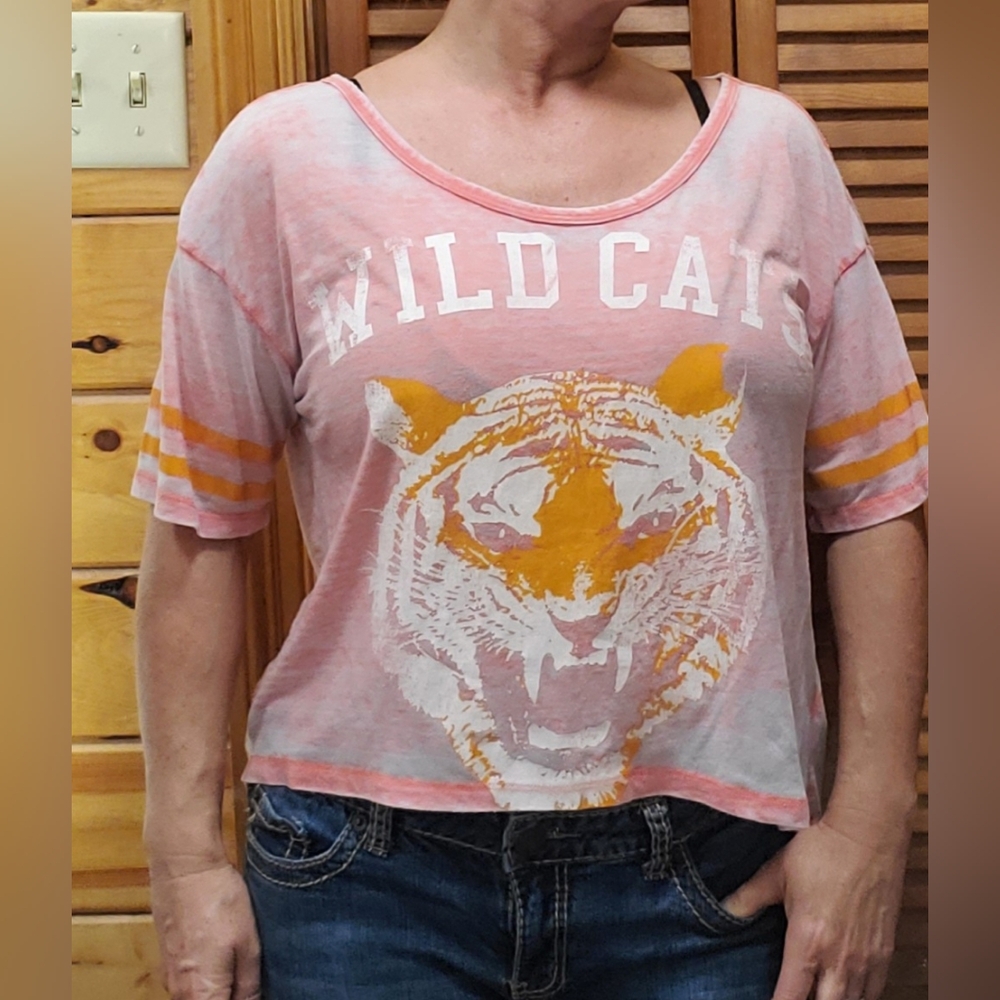 Mossimo Peach Graphic Top Women's Size Large